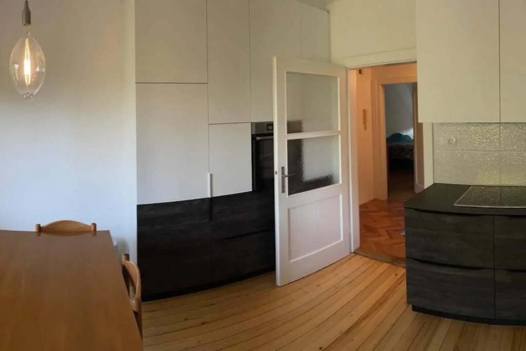 Spacious Apartment - Green & Peaceful Ljubljana